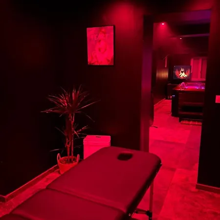 Love Room Et Spa Privatif-2